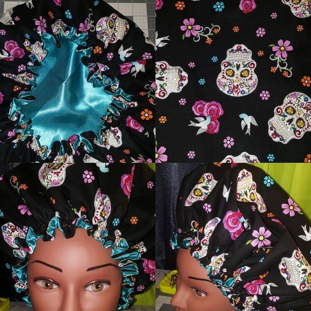 Adult Satin lined hair bonnet. ( Skulls Theme) Brand New